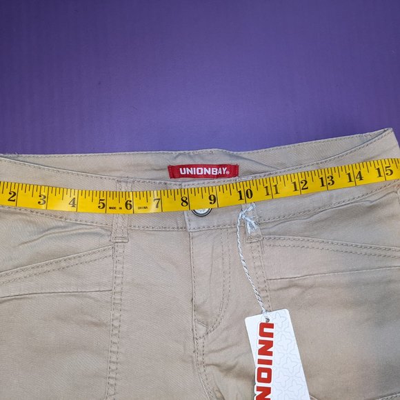 Unionbay khaki shorts - Picture 5 of 5